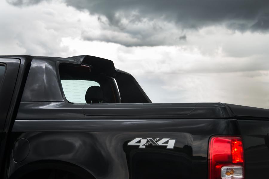 Детали экстерьера Chevrolet S10 Midnight Double Cab 2018 года  (фото 14 из 20)